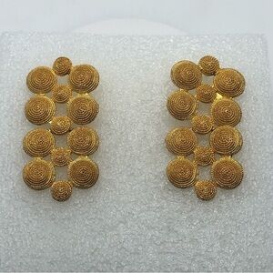 Vtg Gold Tone Abstract Swirl Design Textured Bubbles Stud Earrings 2” x 1”